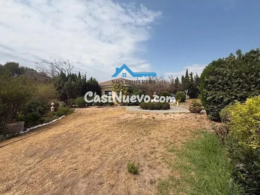 Espectacular Finca de una Planta: Privacidad, Cenador de Obr - foto 44