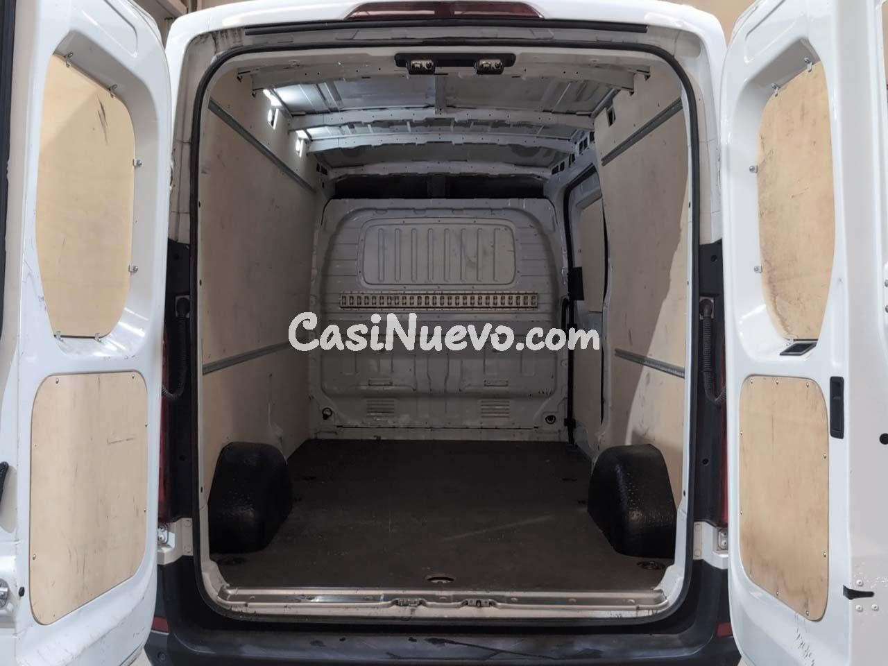 Maxus Deliver 9 2.0D 3,5 T - foto 11