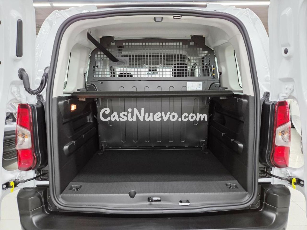 Peugeot Rifter ACTIVE BUSINESS 1.5 BLUEHDI STANDARD 100CV S& - foto 6