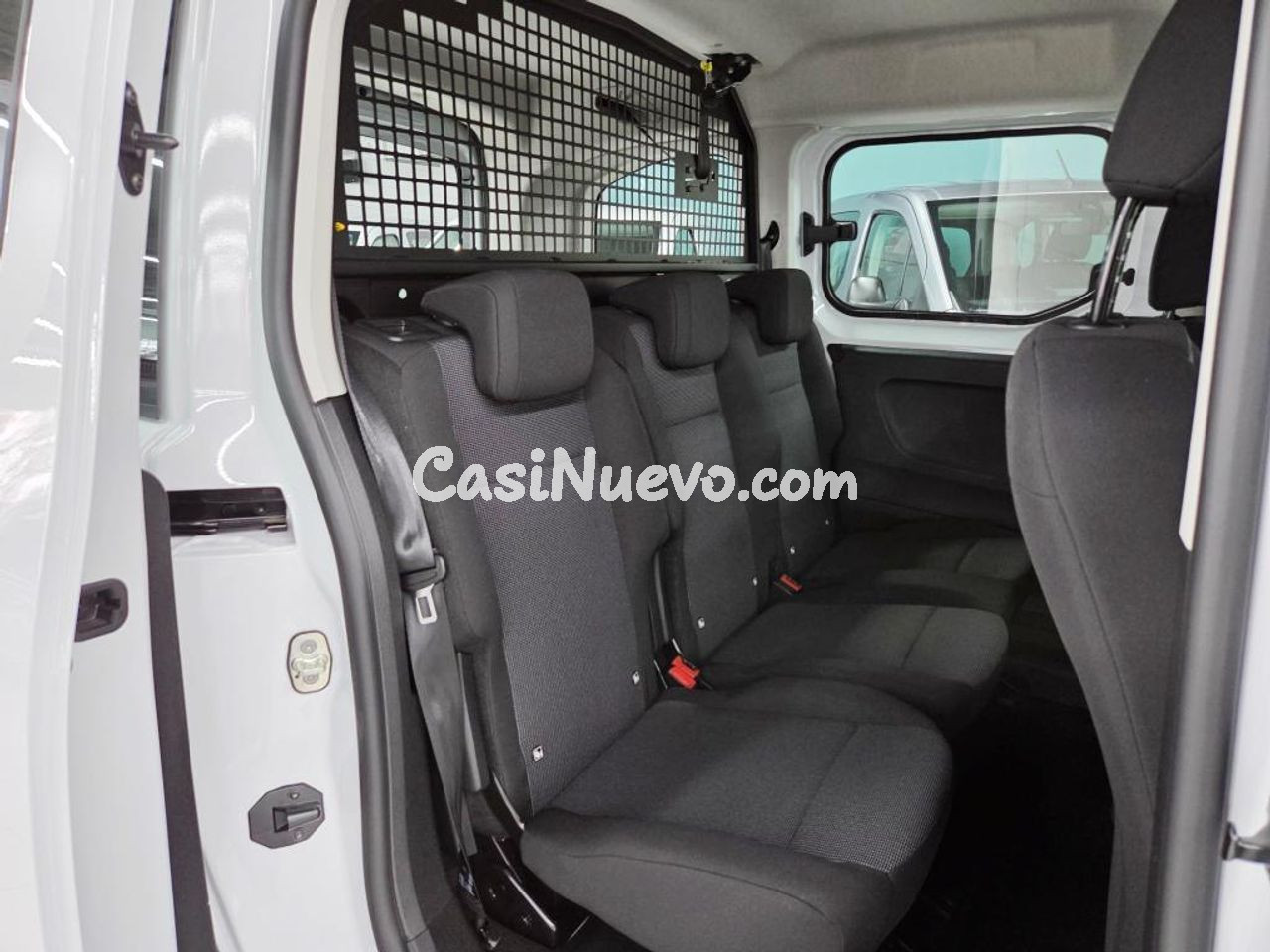 Peugeot Rifter ACTIVE BUSINESS 1.5 BLUEHDI STANDARD 100CV S& - foto 9