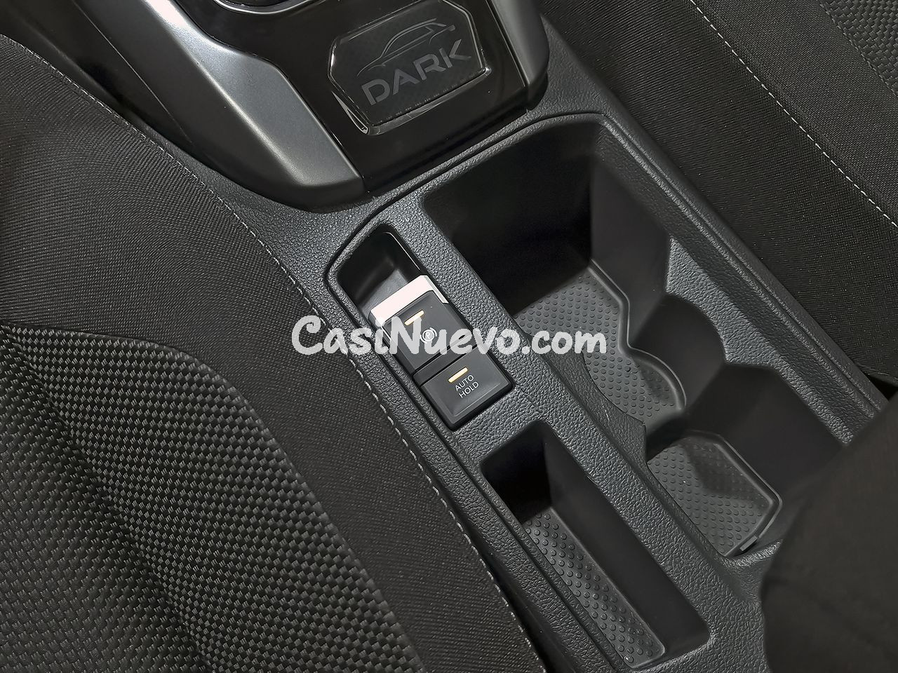 Volkswagen T-Roc Dark 1.0 TSI 81kW (110CV) - foto 30