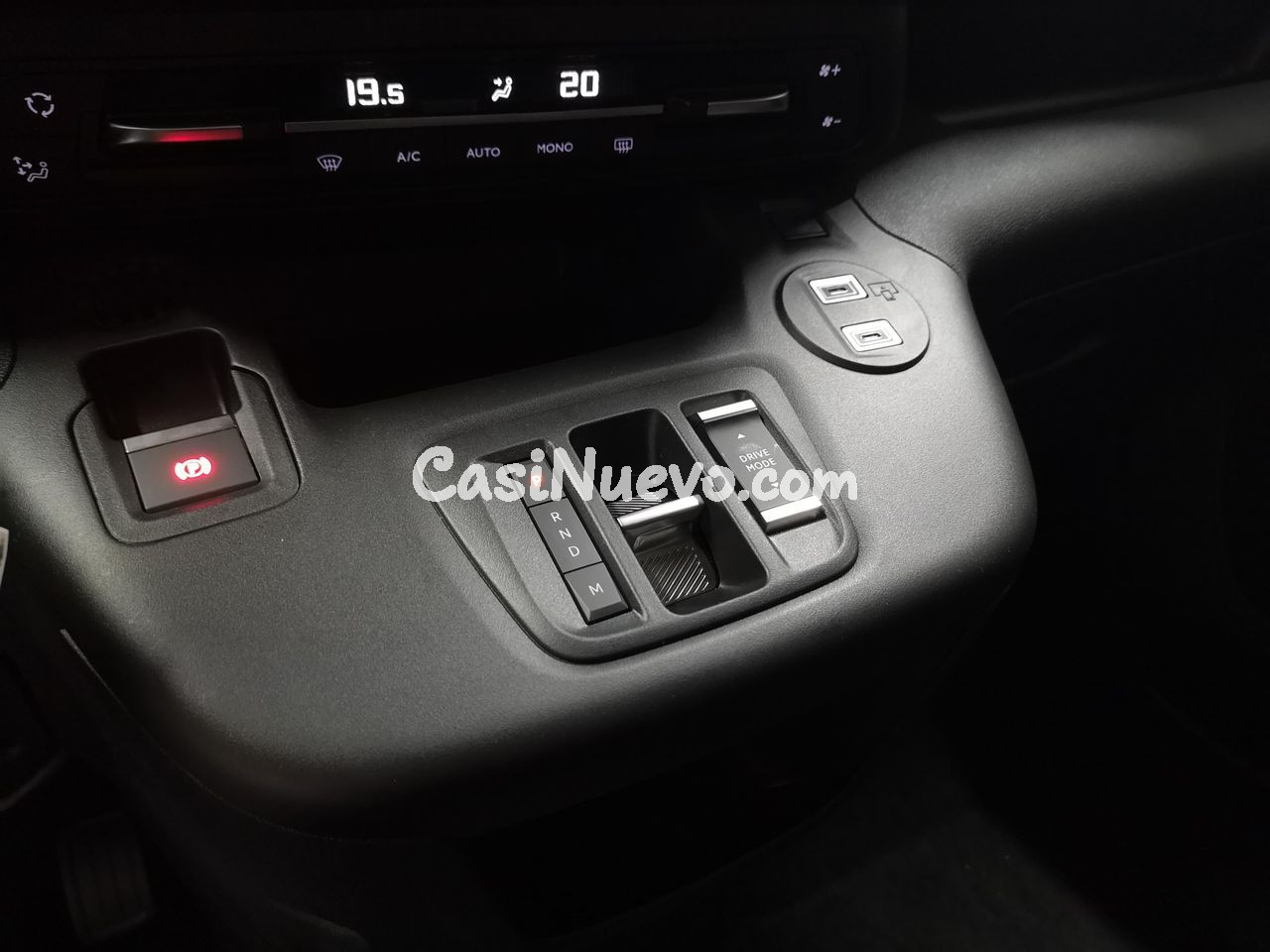 Citroën Berlingo XL M1 1.5 BLUEHDI 130 EAT8 MAX 7PL GPS LL16 - foto 20