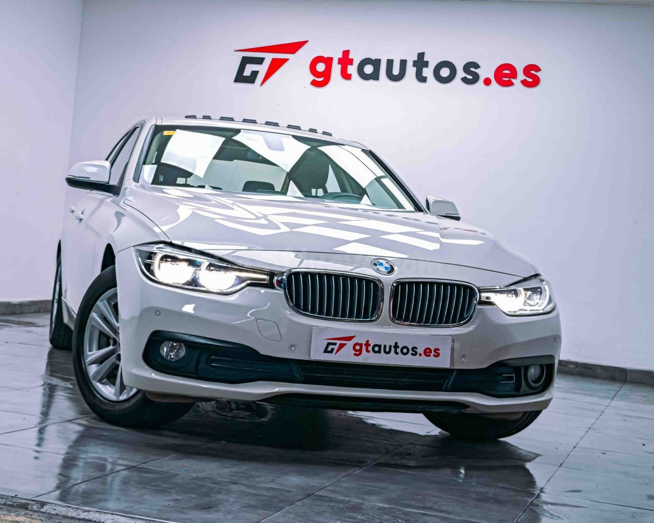 BMW Serie 3 318d 150CV