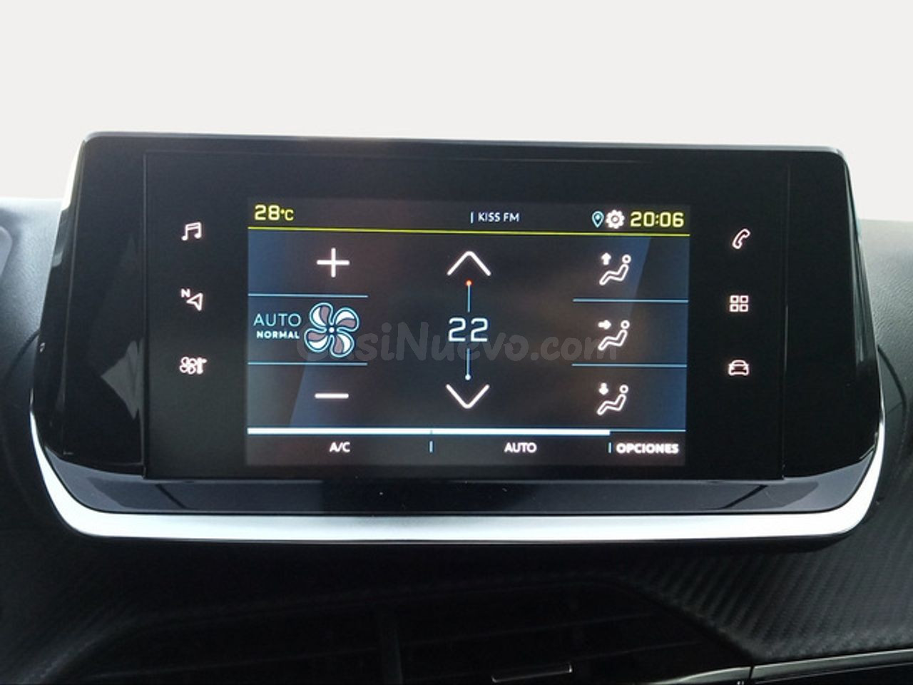 Peugeot 2008 Eléctrico Allure Pack 100 kW (136 CV) - foto 17