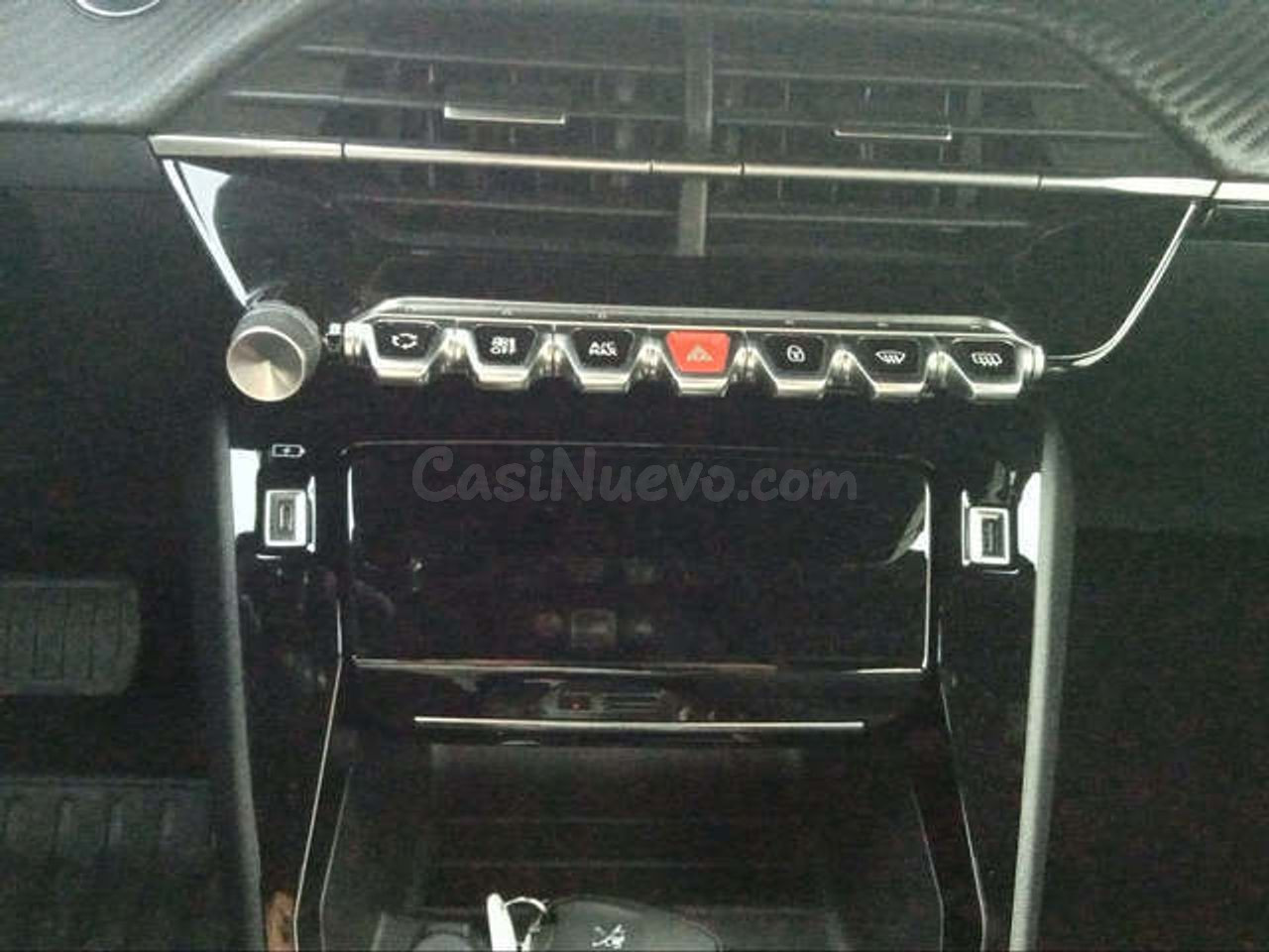 Peugeot 2008 Eléctrico Allure Pack 100 kW (136 CV) - foto 23