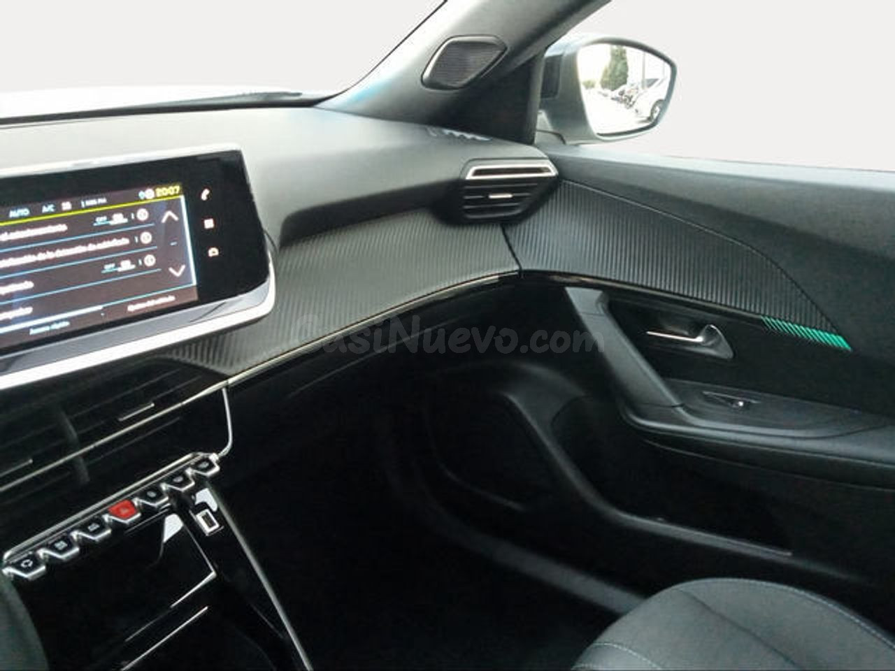 Peugeot 2008 Eléctrico Allure Pack 100 kW (136 CV) - foto 25