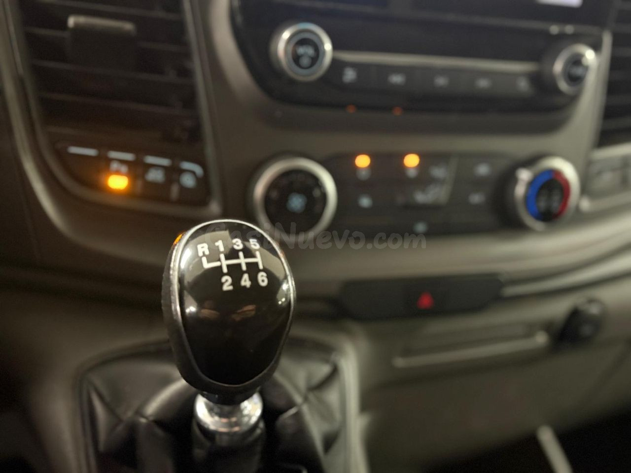 Ford Transit 350 96kW L2H2 Van Ambiente FWD - foto 12