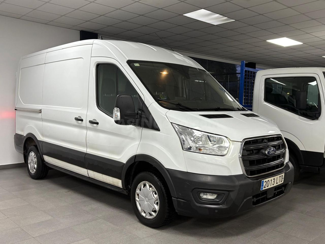 Ford Transit 350 96kW L2H2 Van Ambiente FWD - foto 23