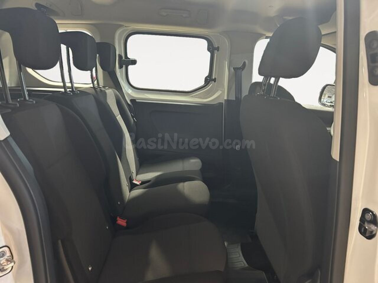 Toyota Proace City L1 1PL Combi GX 1.5L 100CV Manual 6v - foto 7