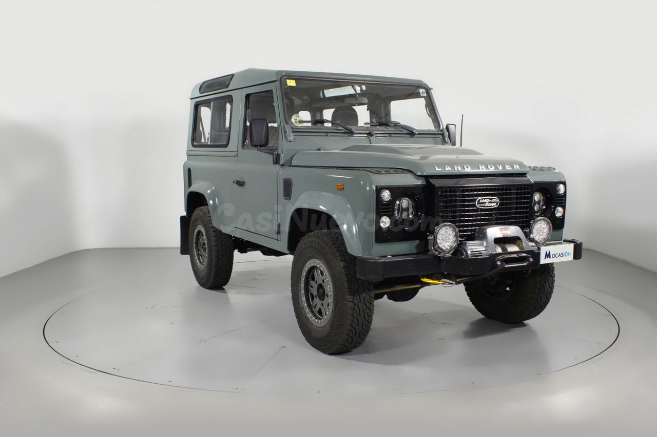 Land-Rover Defender 90 SW E 3P