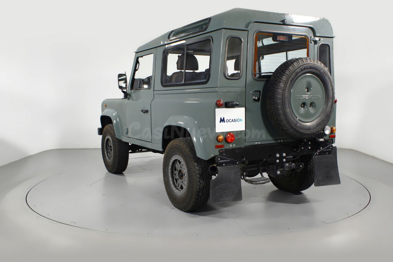Land-Rover Defender 90 SW E 3P - foto 2