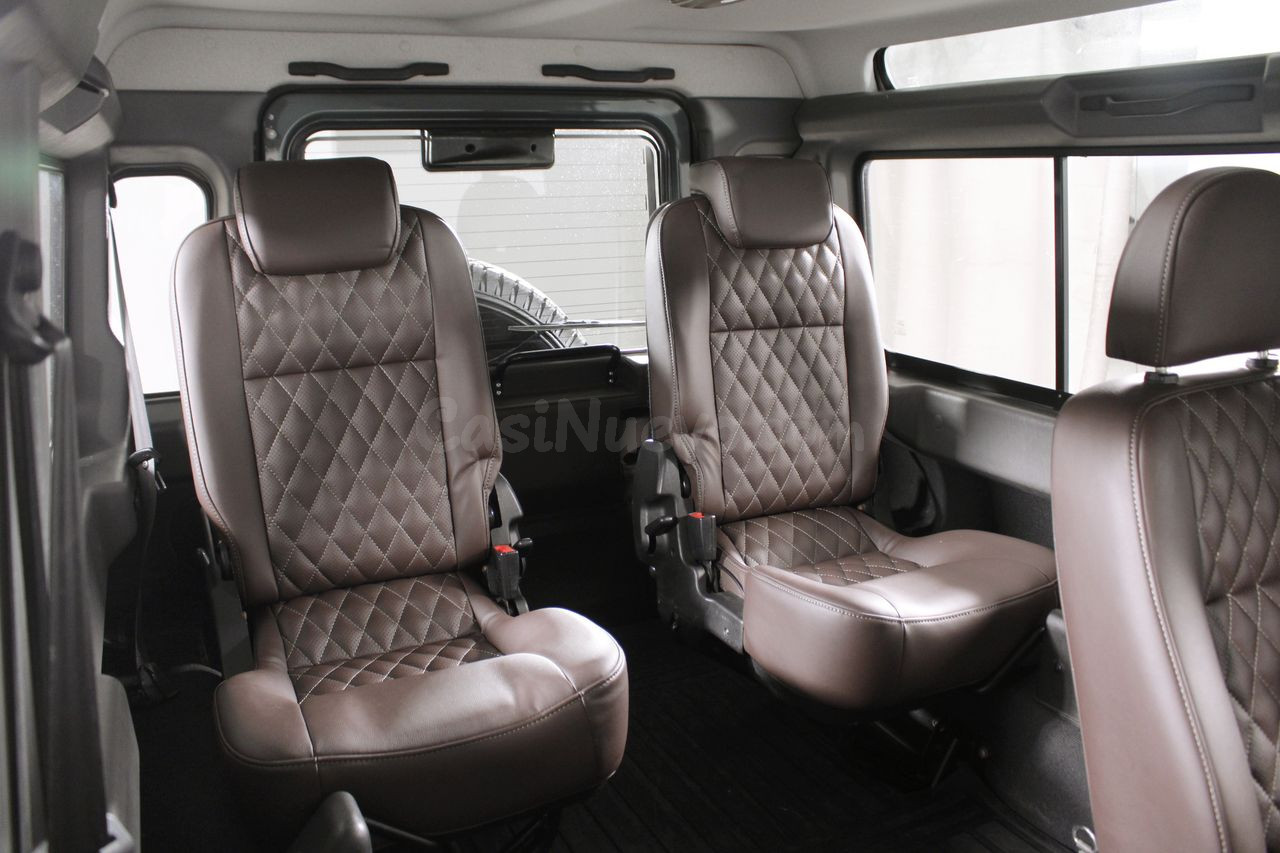 Land-Rover Defender 90 SW E 3P - foto 6