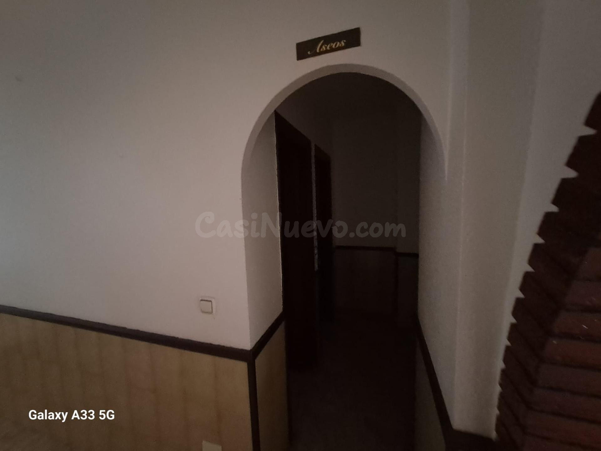 Local comercial en Águilas: 80 m2 para reformar con orientac - foto 10