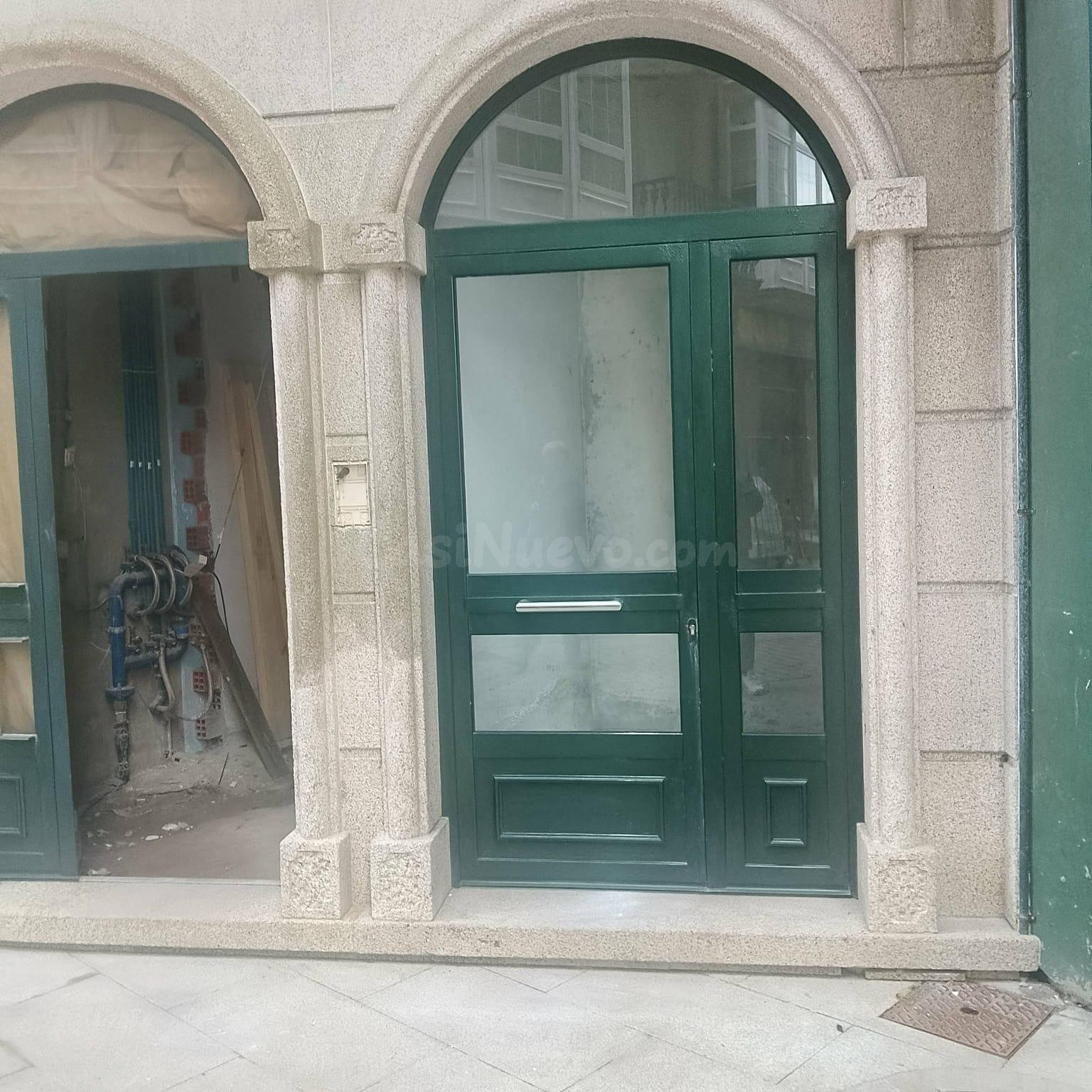 Local en alquiler en el centro de Cee – 110 m2, doble fachad - foto 9