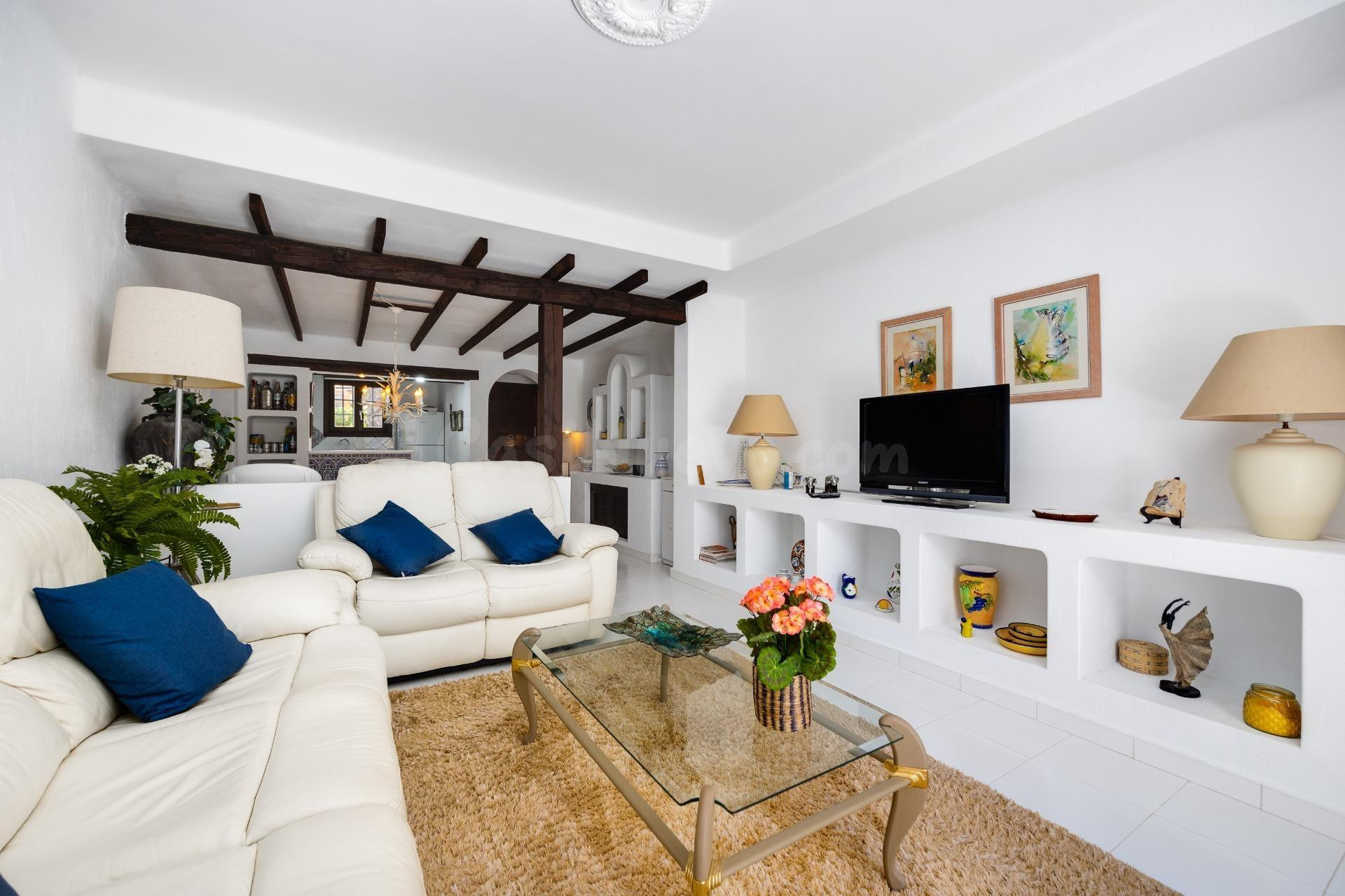 Maravilloso piso bajo (aprox. 72 m2) con gran terraza en la  - foto 11