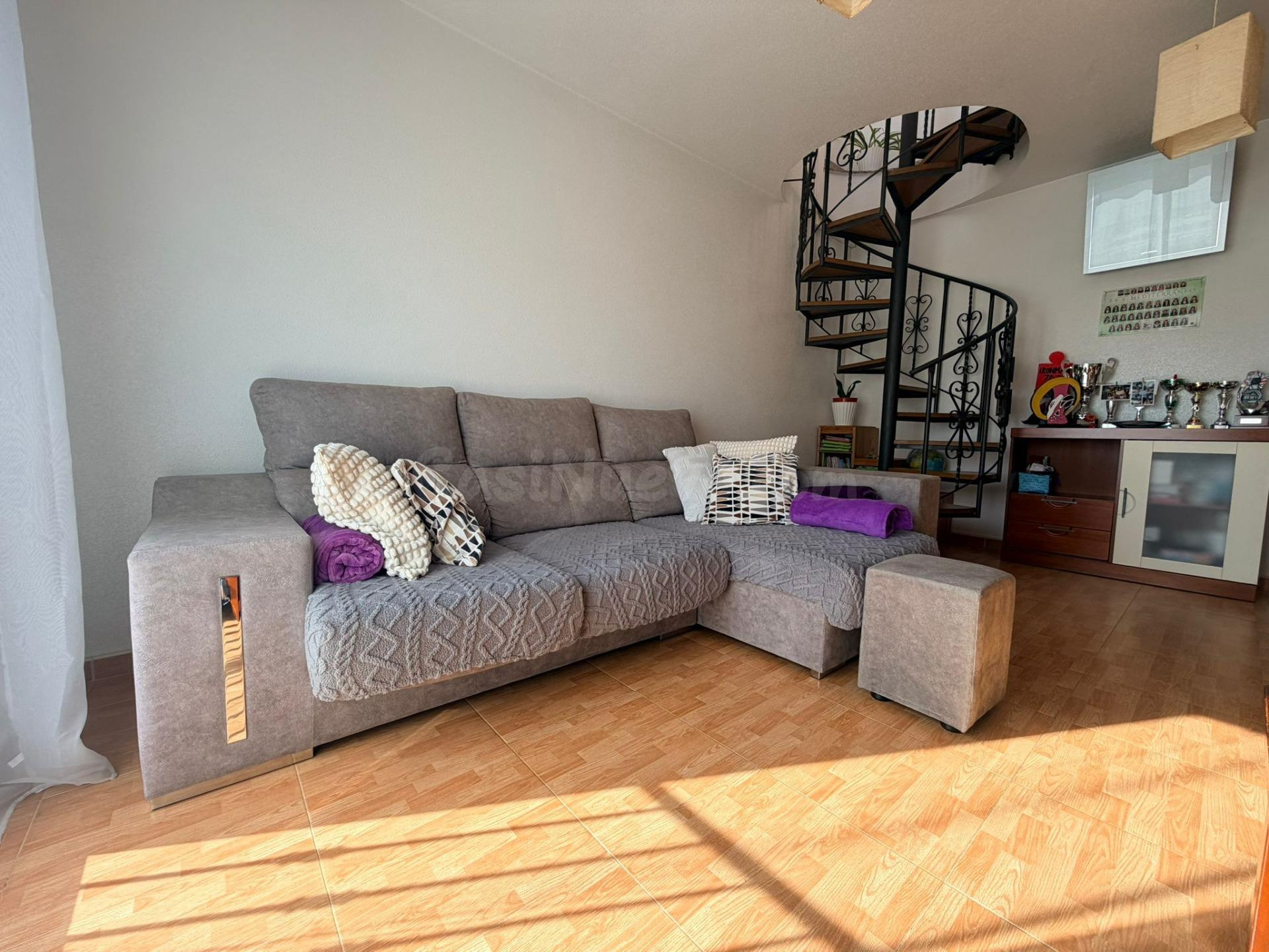 Dúplex luminoso y como nuevo