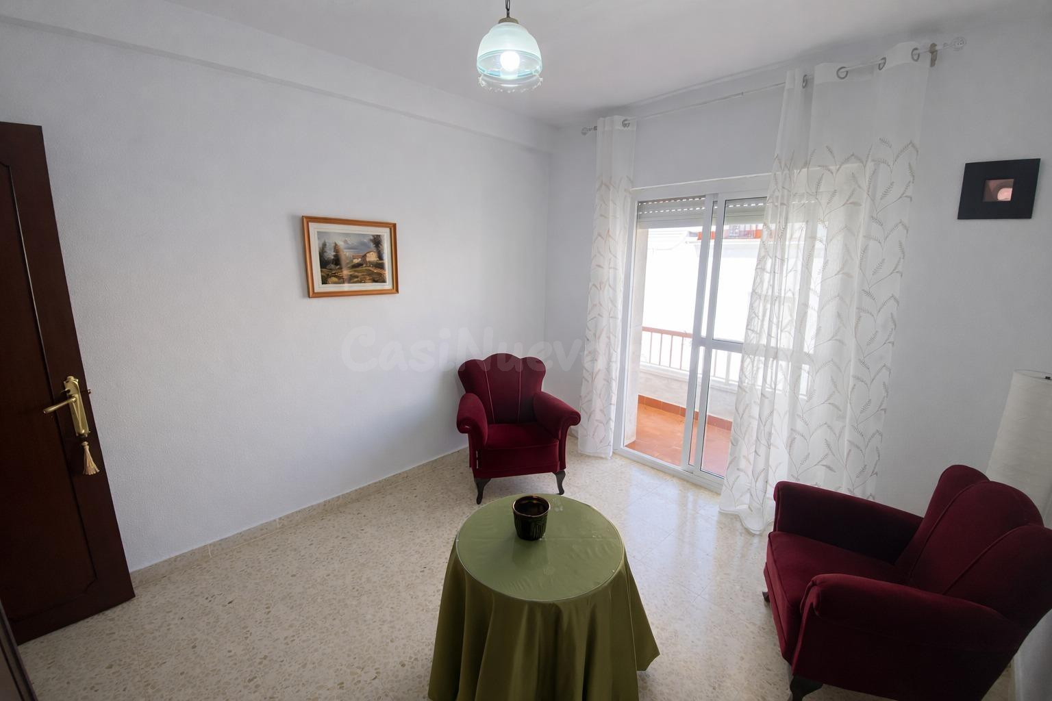 Amplio piso de 3 dormitorios con balcón en plena Calle Real  - foto 20