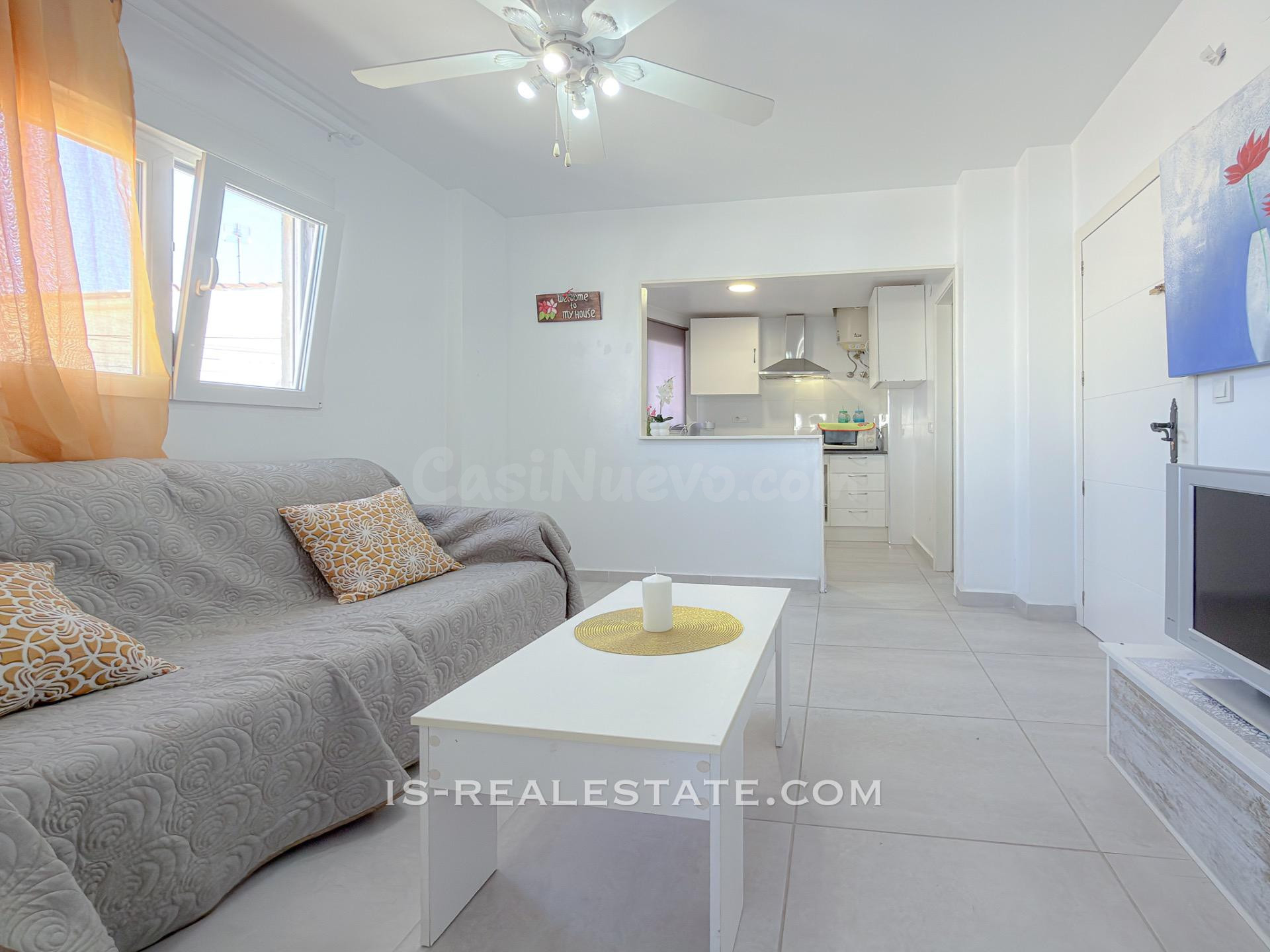 Oportunidad! Fantástico Loft luminoso y funcional + Piscina comunitaria + Amplio trastero (350 mts playa)