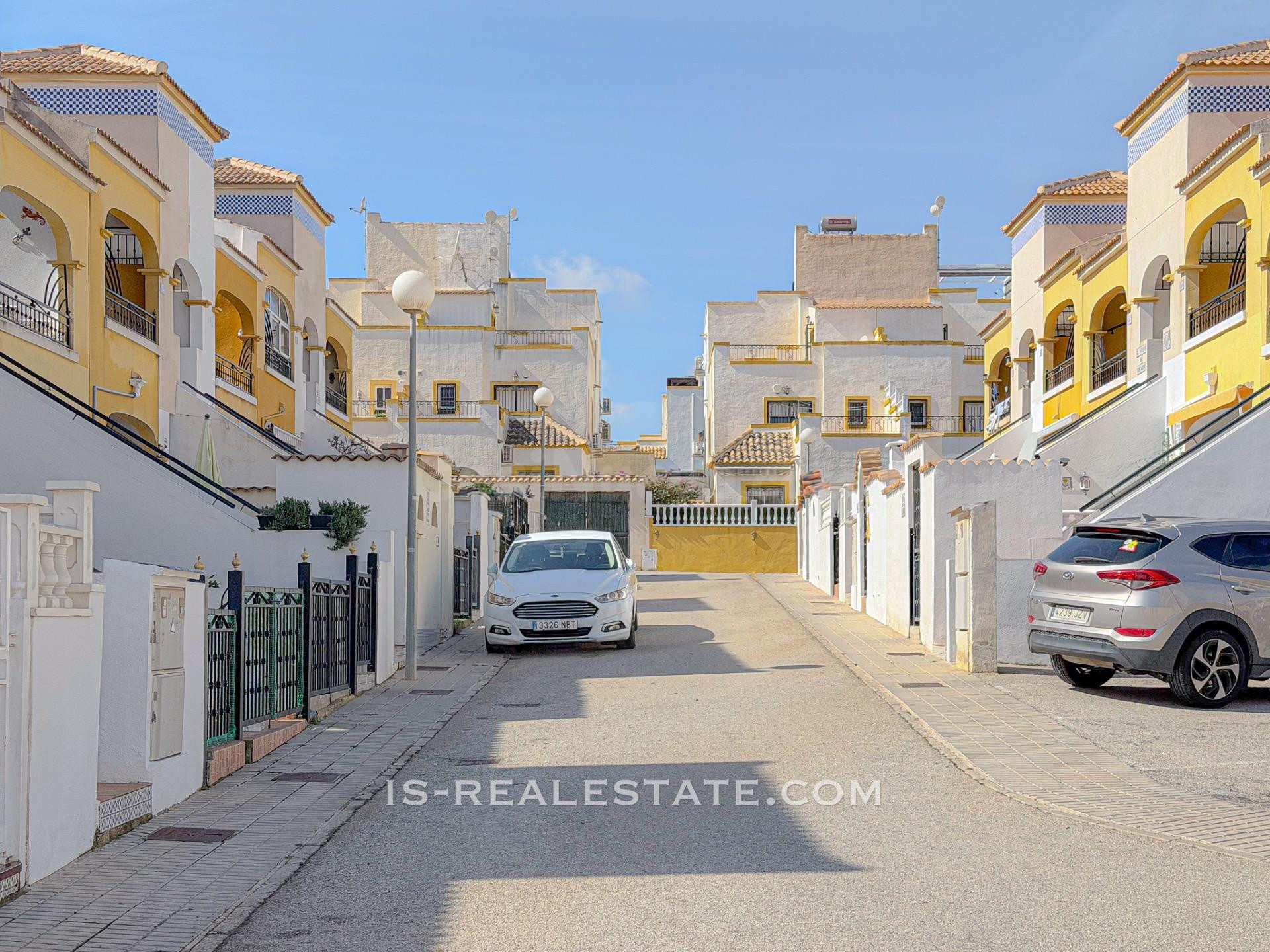 Dream Hills! Encantador Bungalow listo para entrar a vivir e - foto 39