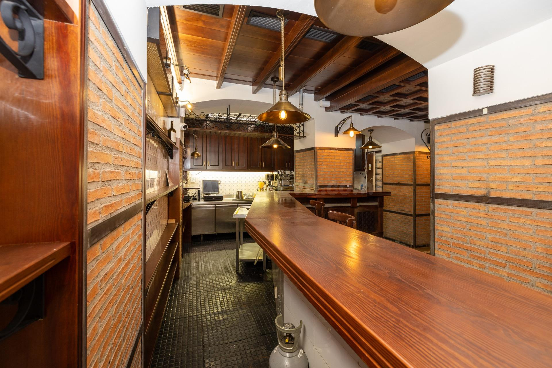 Edificio de 11 apartamento y un local. En Venta en el centro - foto 30