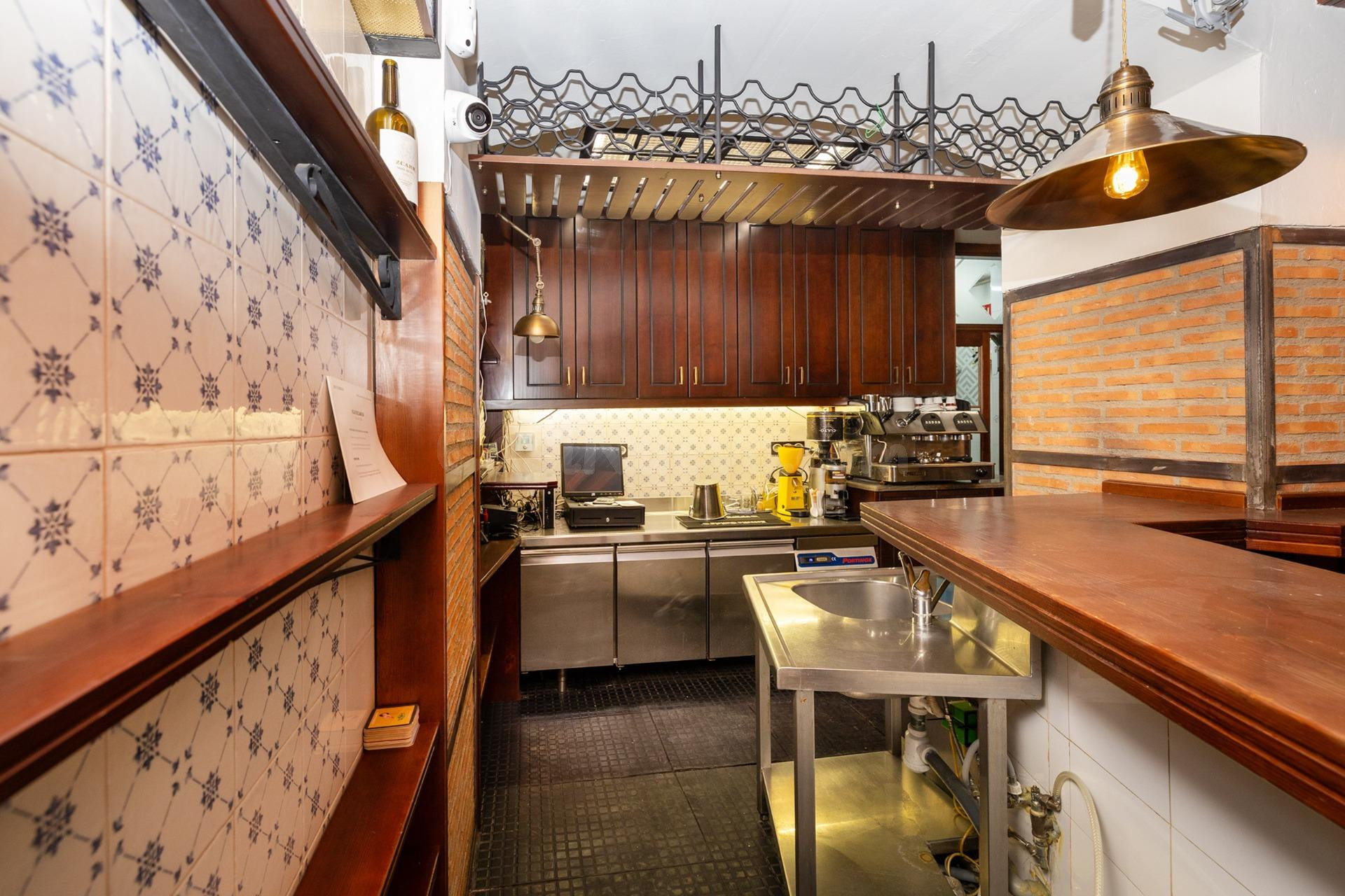 Edificio de 11 apartamento y un local. En Venta en el centro - foto 32