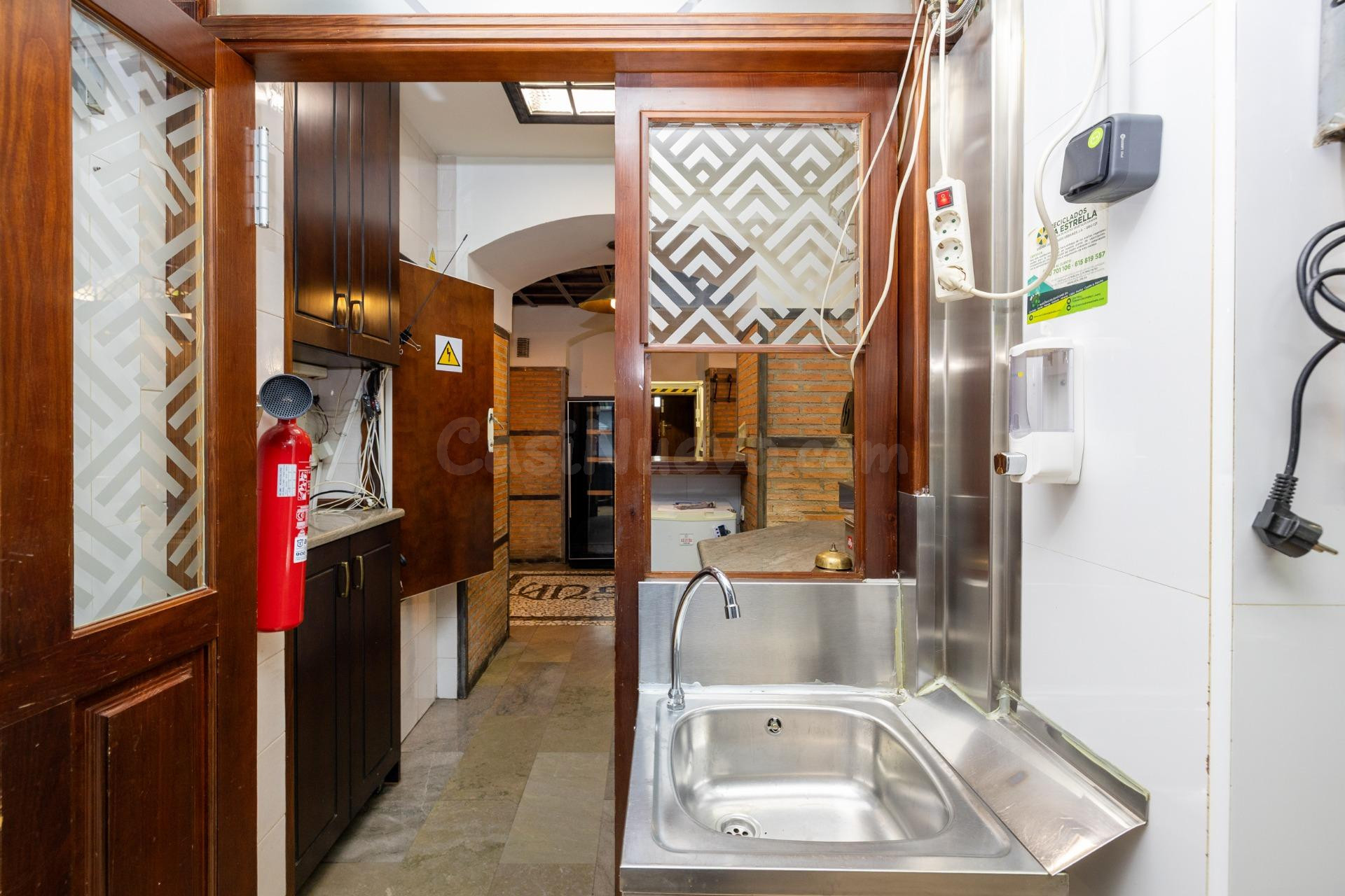 Edificio de 11 apartamento y un local. En Venta en el centro - foto 41