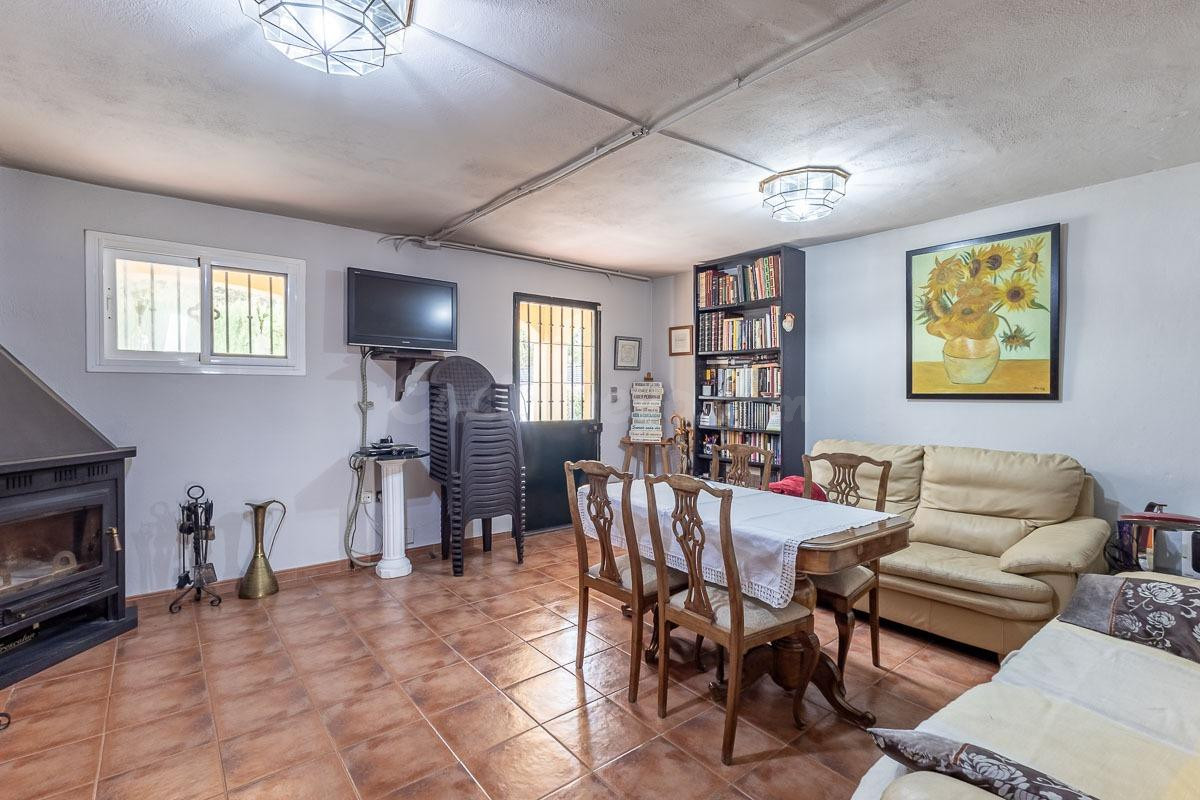 GRAN CASA CON PARCELA EN ALHENDIN - foto 30