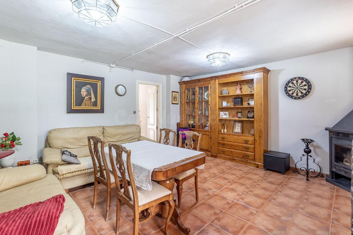 GRAN CASA CON PARCELA EN ALHENDIN - foto 31