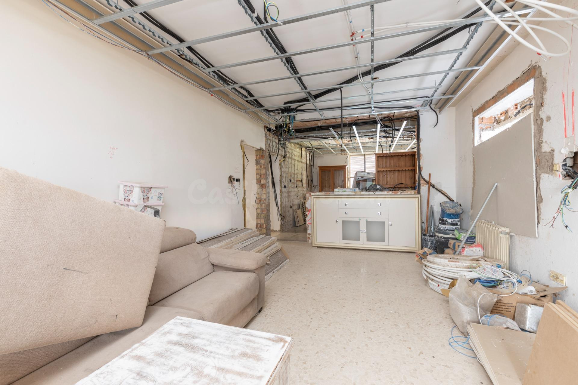 Gran vivienda con parcela de casi 900 m2 en Urbanización Los - foto 40