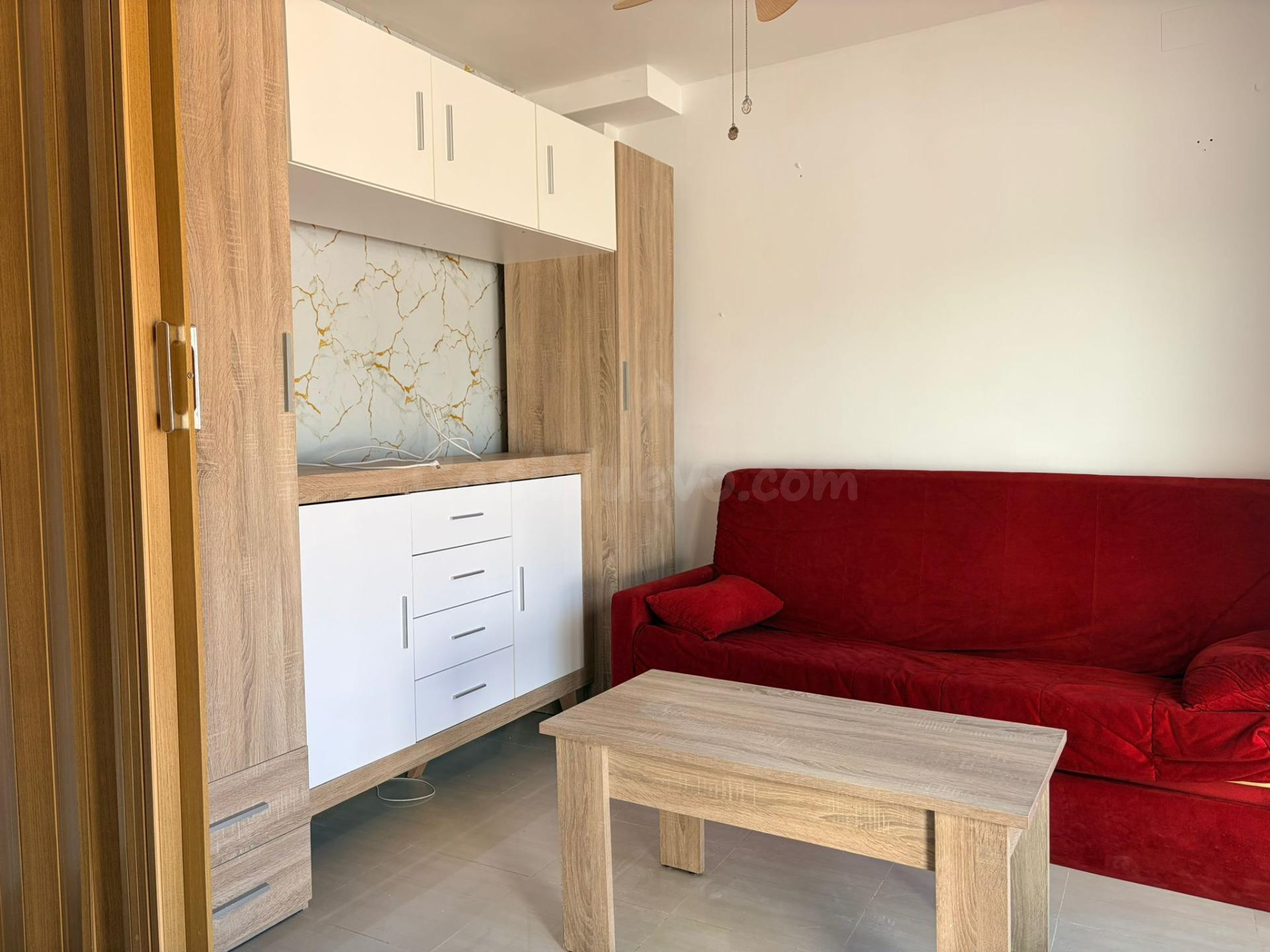 piso de 2 dormitorios y gran patio en zona de la ermita - foto 2