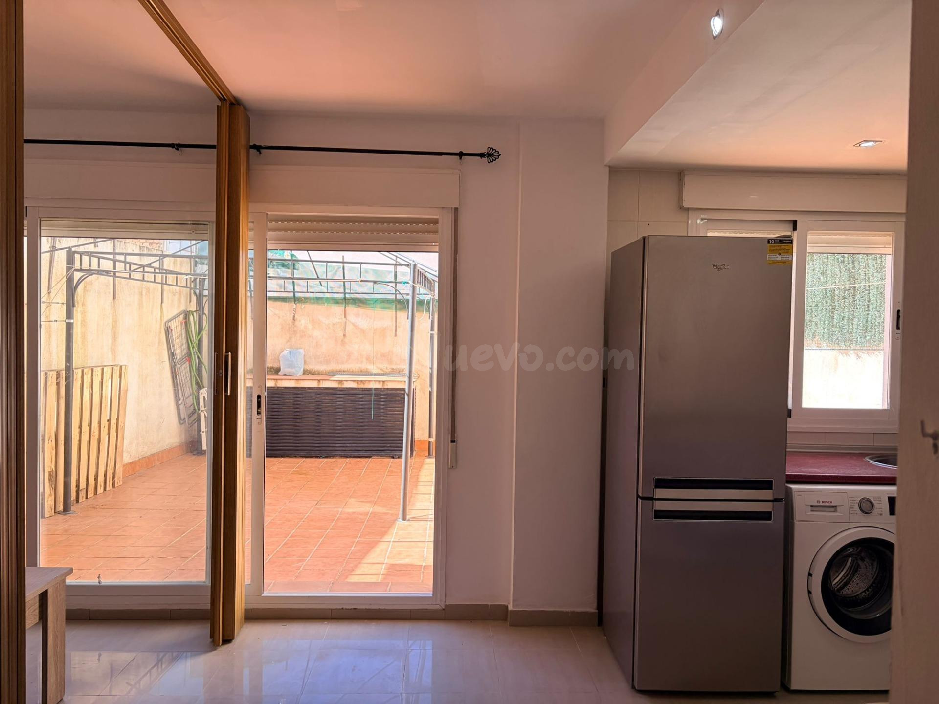 piso de 2 dormitorios y gran patio en zona de la ermita - foto 6