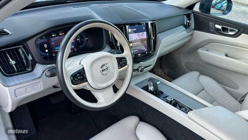 Volvo XC 60 - foto 8