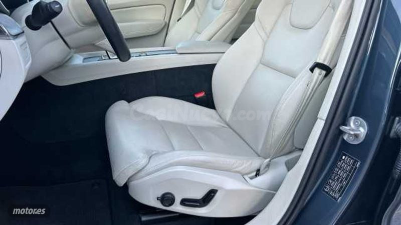 Volvo XC 60 - foto 23