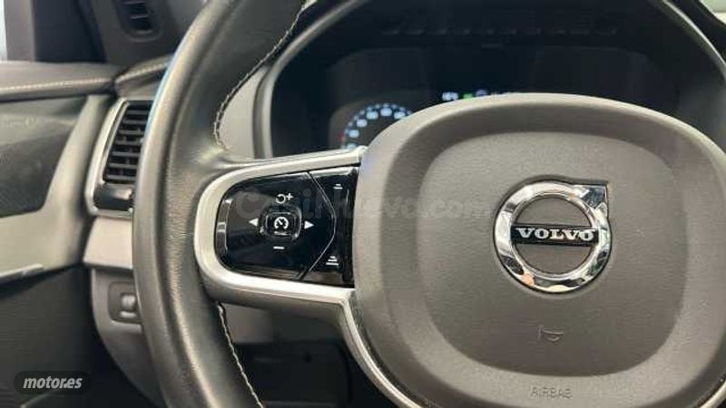Volvo XC 90 - foto 16