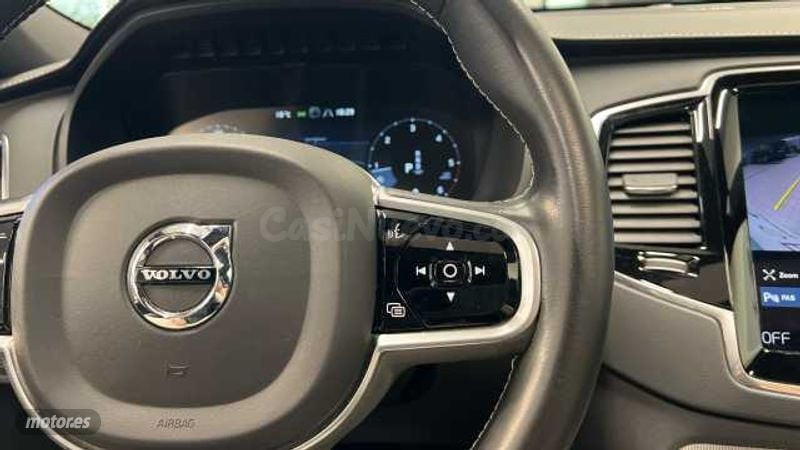 Volvo XC 90 - foto 17