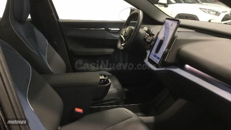 Volvo EX30 - foto 10