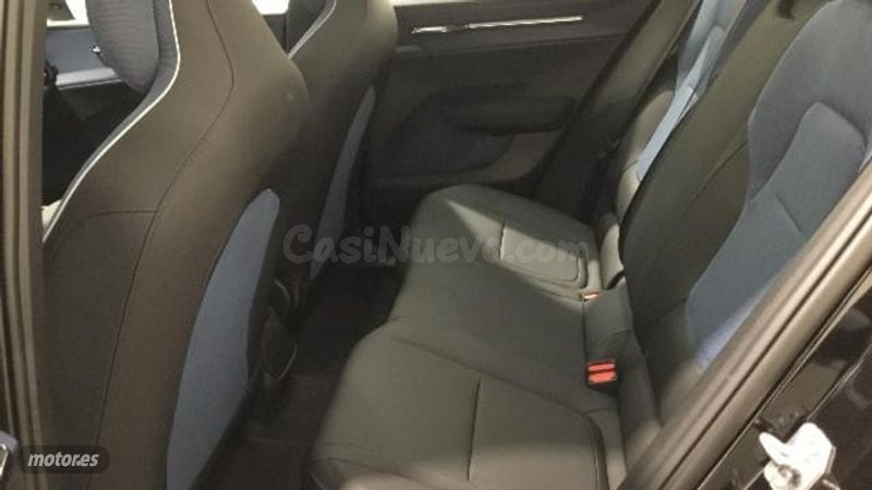 Volvo EX30 - foto 12