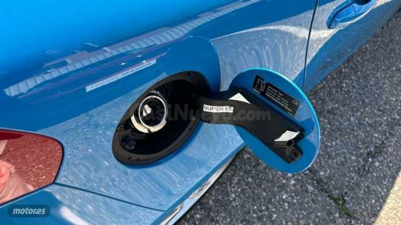 Volvo V 40 - foto 14