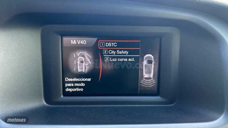 Volvo V 40 - foto 16