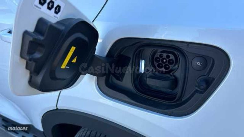 Volvo EX40 - foto 16