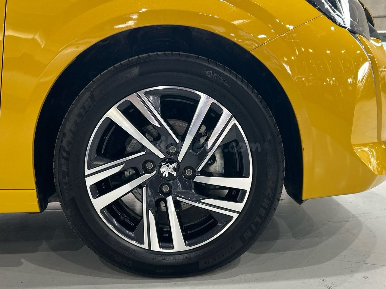 Peugeot 208 PureTech 75 S&S Active Pack 55 kW (75 CV) - foto 13