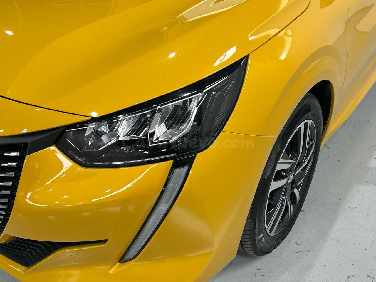 Peugeot 208 PureTech 75 S&S Active Pack 55 kW (75 CV) - foto 16