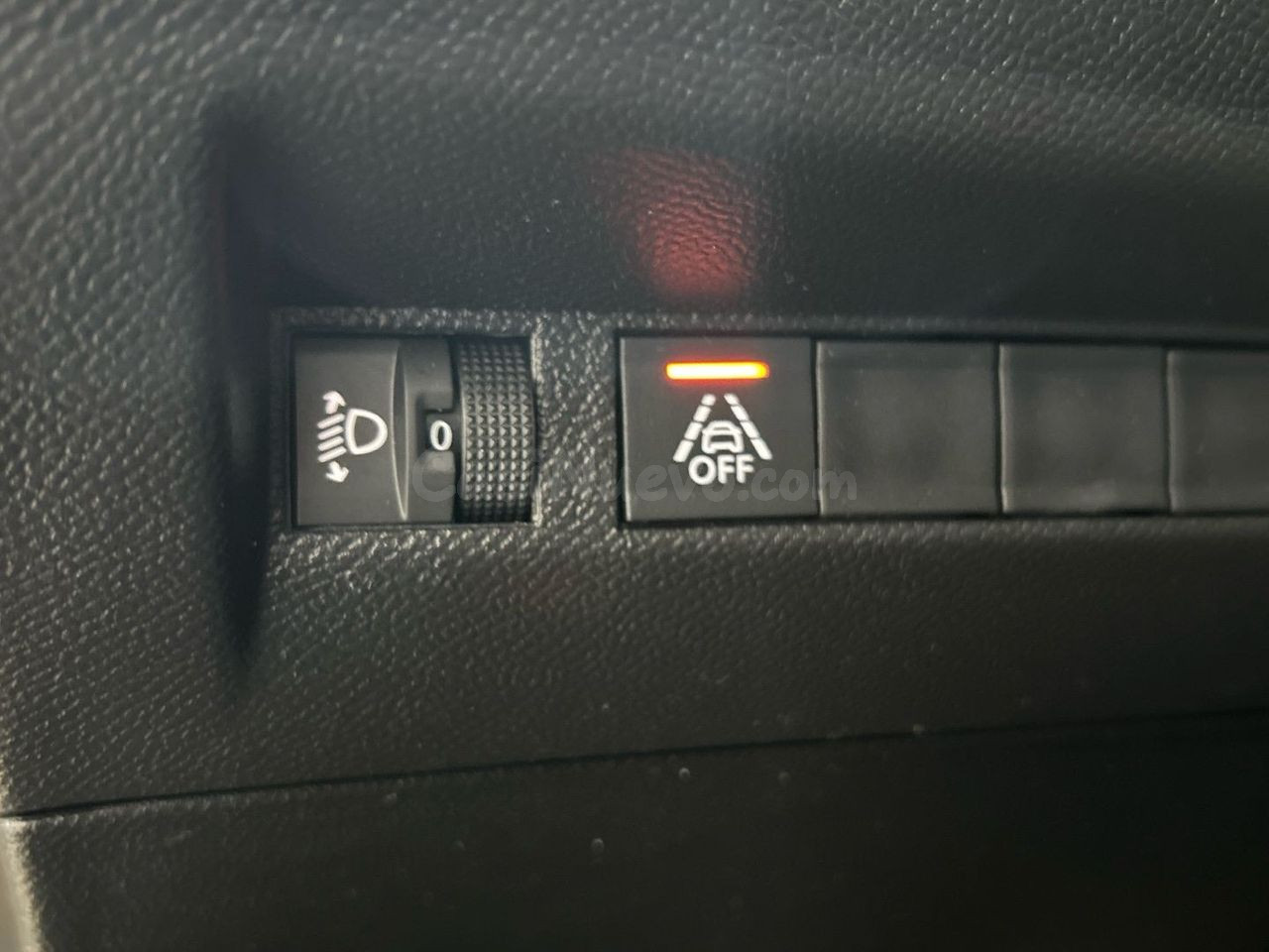 Peugeot 208 PureTech 75 S&S Active Pack 55 kW (75 CV) - foto 31