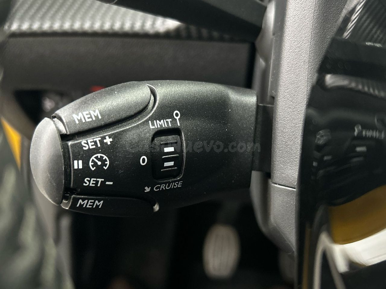 Peugeot 208 PureTech 75 S&S Active Pack 55 kW (75 CV) - foto 34