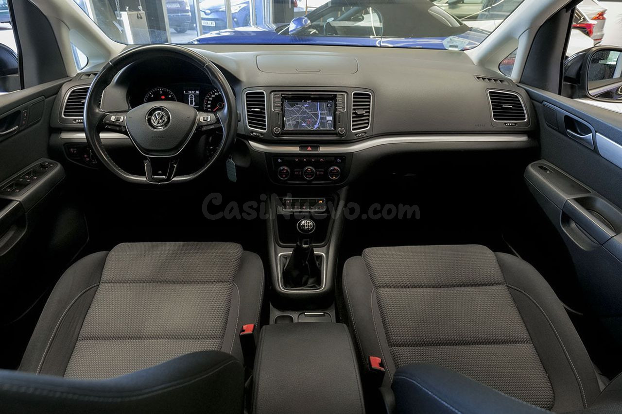 Volkswagen Sharan Advance 2.0 TDI 110kW 150CV - foto 6