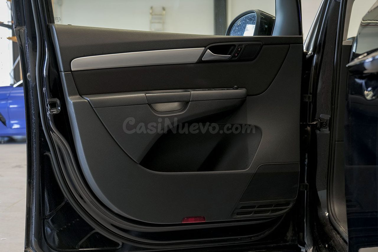 Volkswagen Sharan Advance 2.0 TDI 110kW 150CV - foto 20