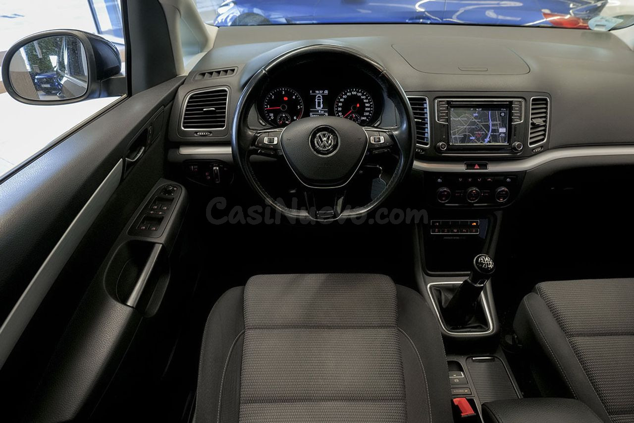 Volkswagen Sharan Advance 2.0 TDI 110kW 150CV - foto 31
