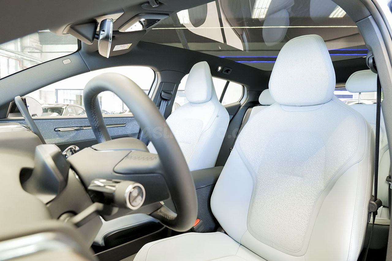 Volvo EX30 Twin Motor AWD Ultra Auto - foto 7