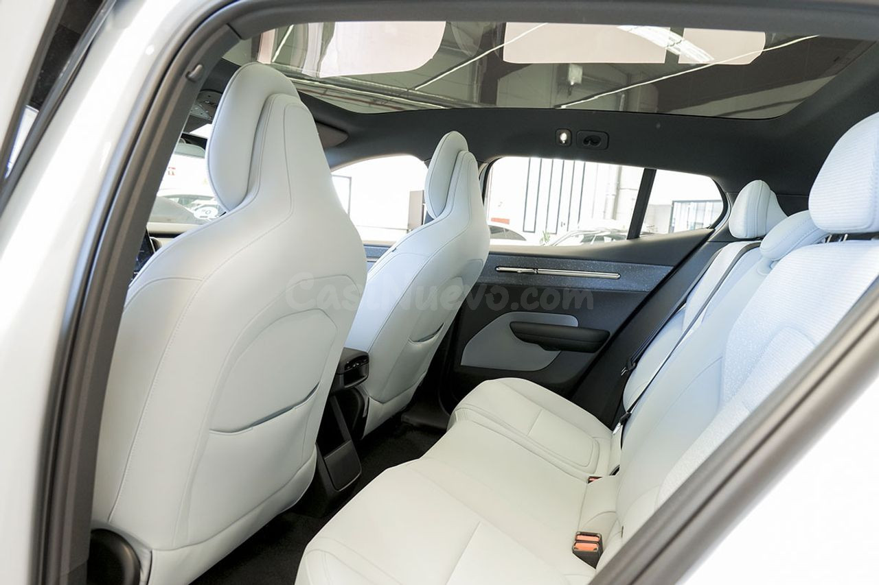 Volvo EX30 Twin Motor AWD Ultra Auto - foto 14