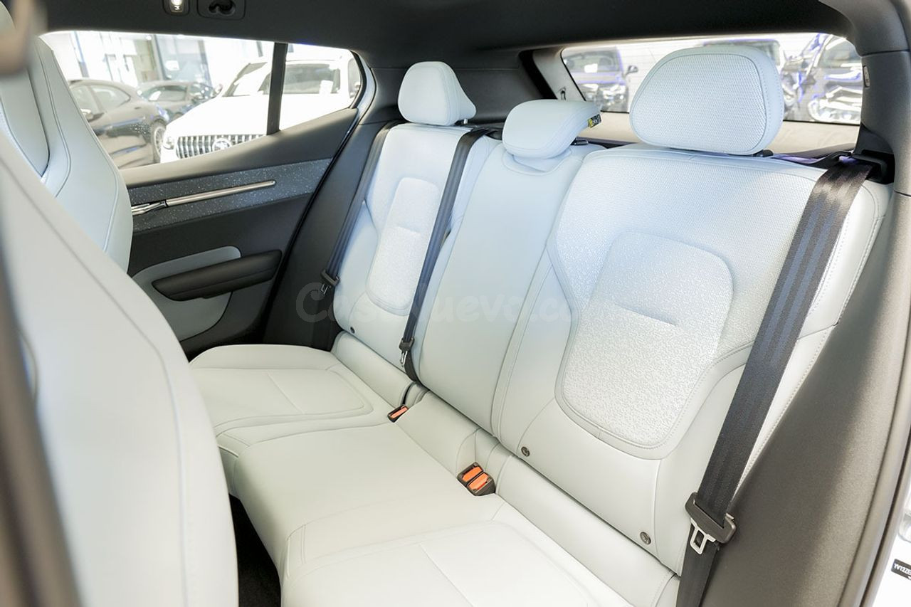 Volvo EX30 Twin Motor AWD Ultra Auto - foto 15